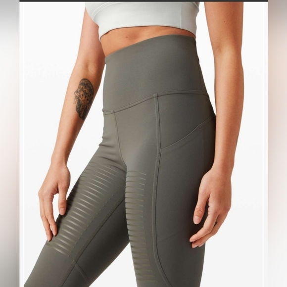 Lululemon Rogue Renegade Super High Rise Tight 25"Grey Sage 8 - Picture 2 of 10